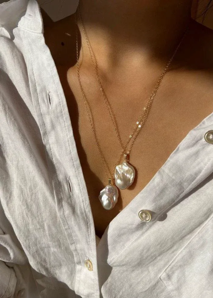Freshwater pearl necklace