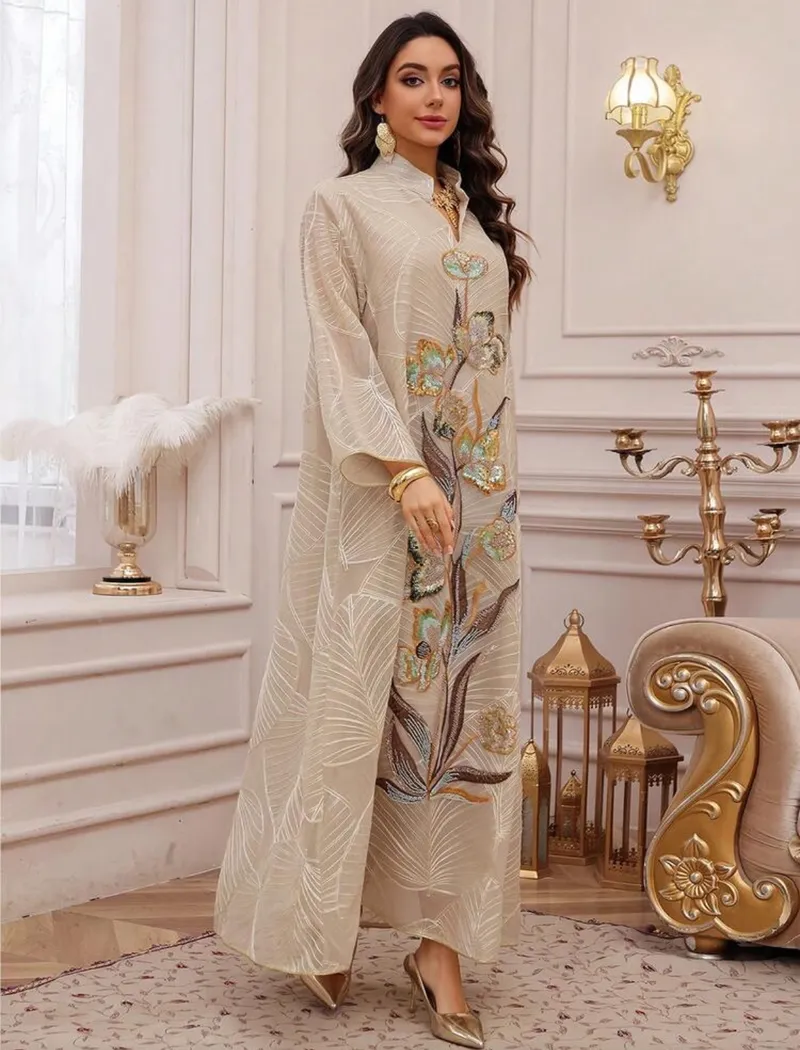 Robe de luxe pour femmes avec broderie de paillettes