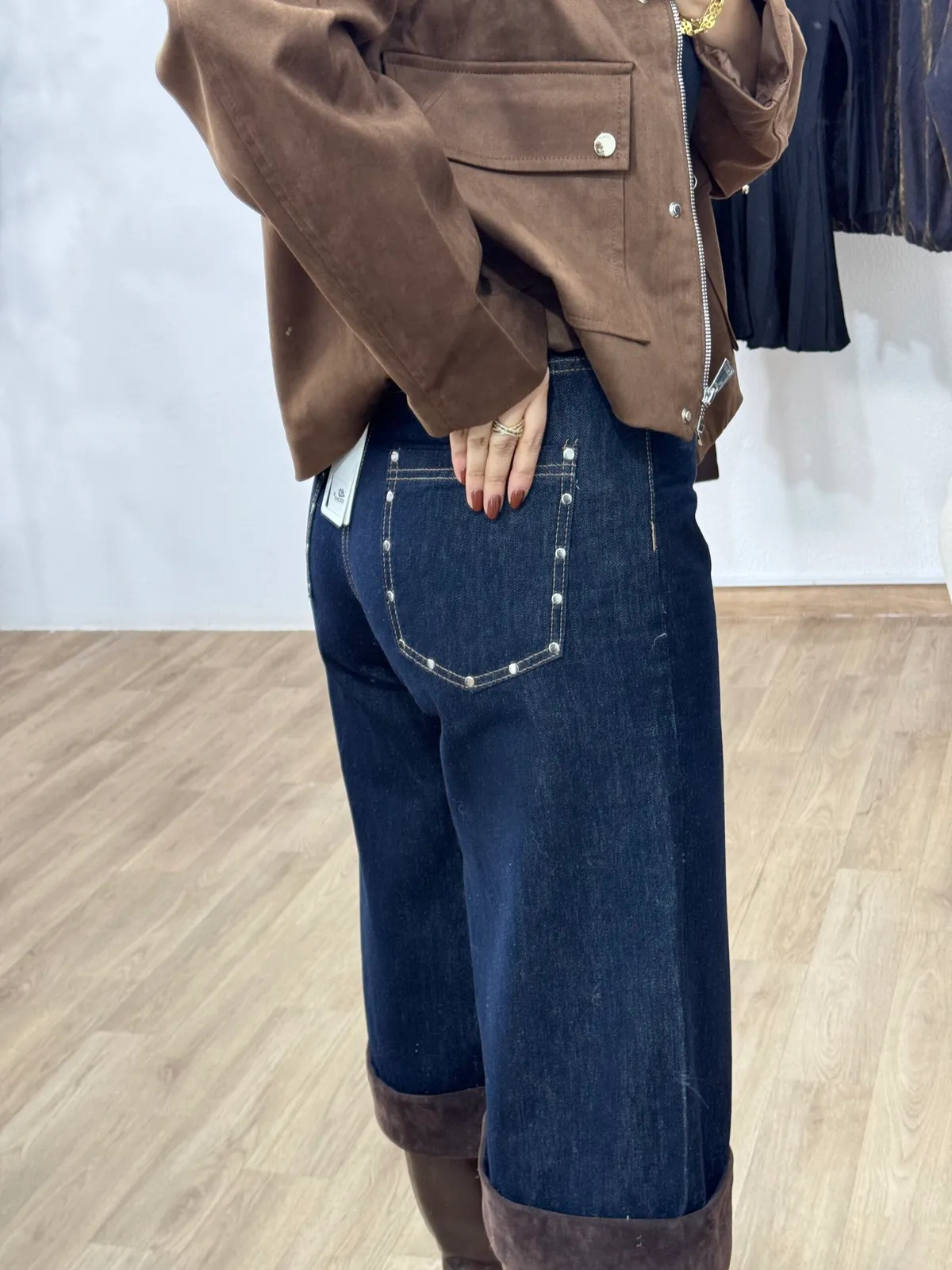 Bermuda Denim Rivets