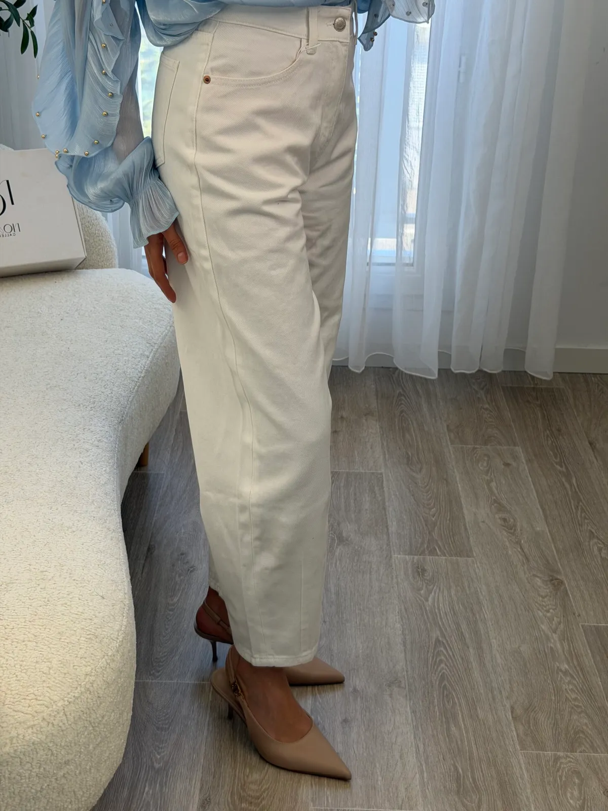 Jean Ballon Ivory
