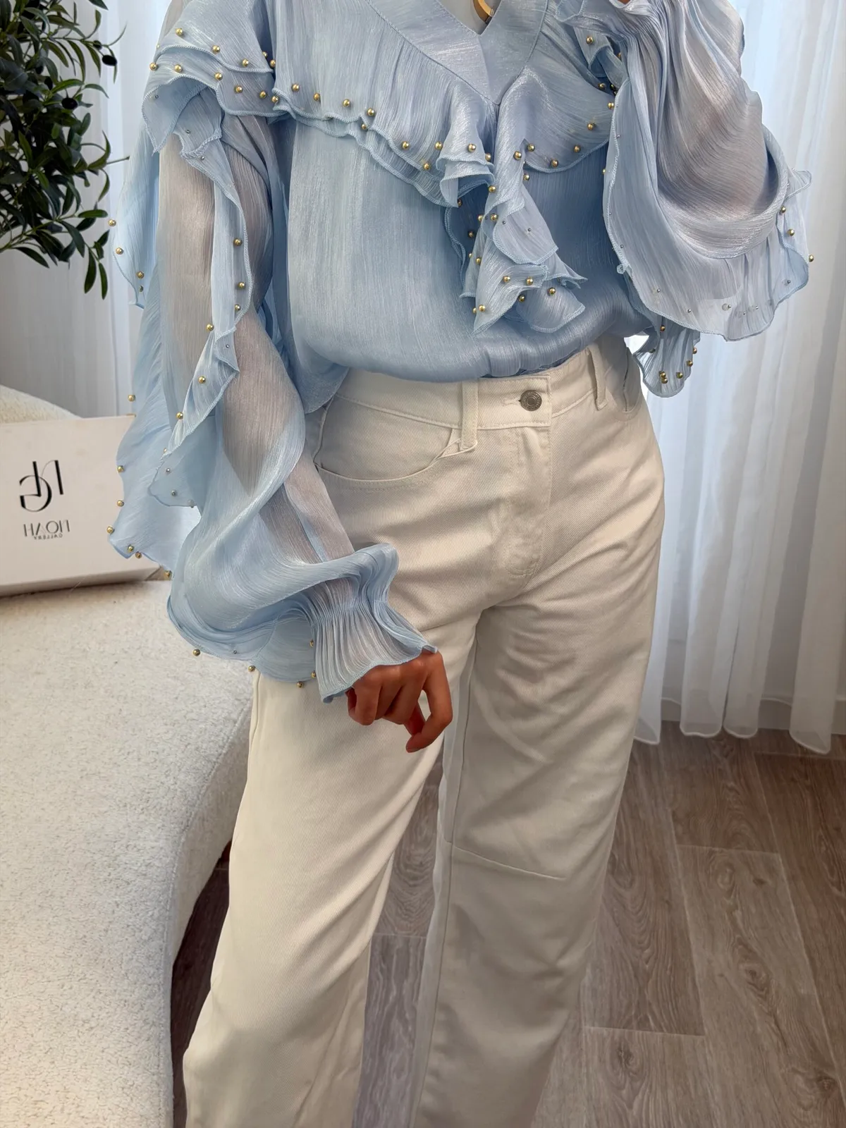 Jean Ballon Ivory
