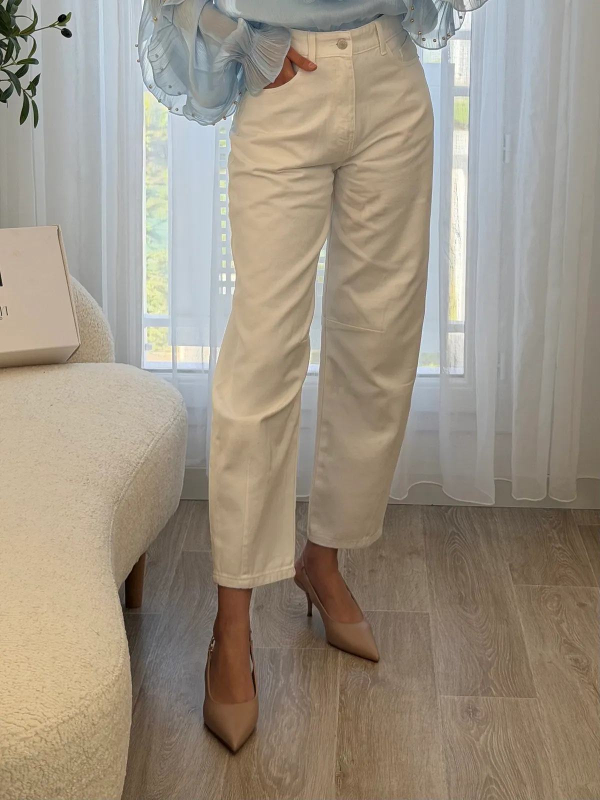 Jean Ballon Ivory