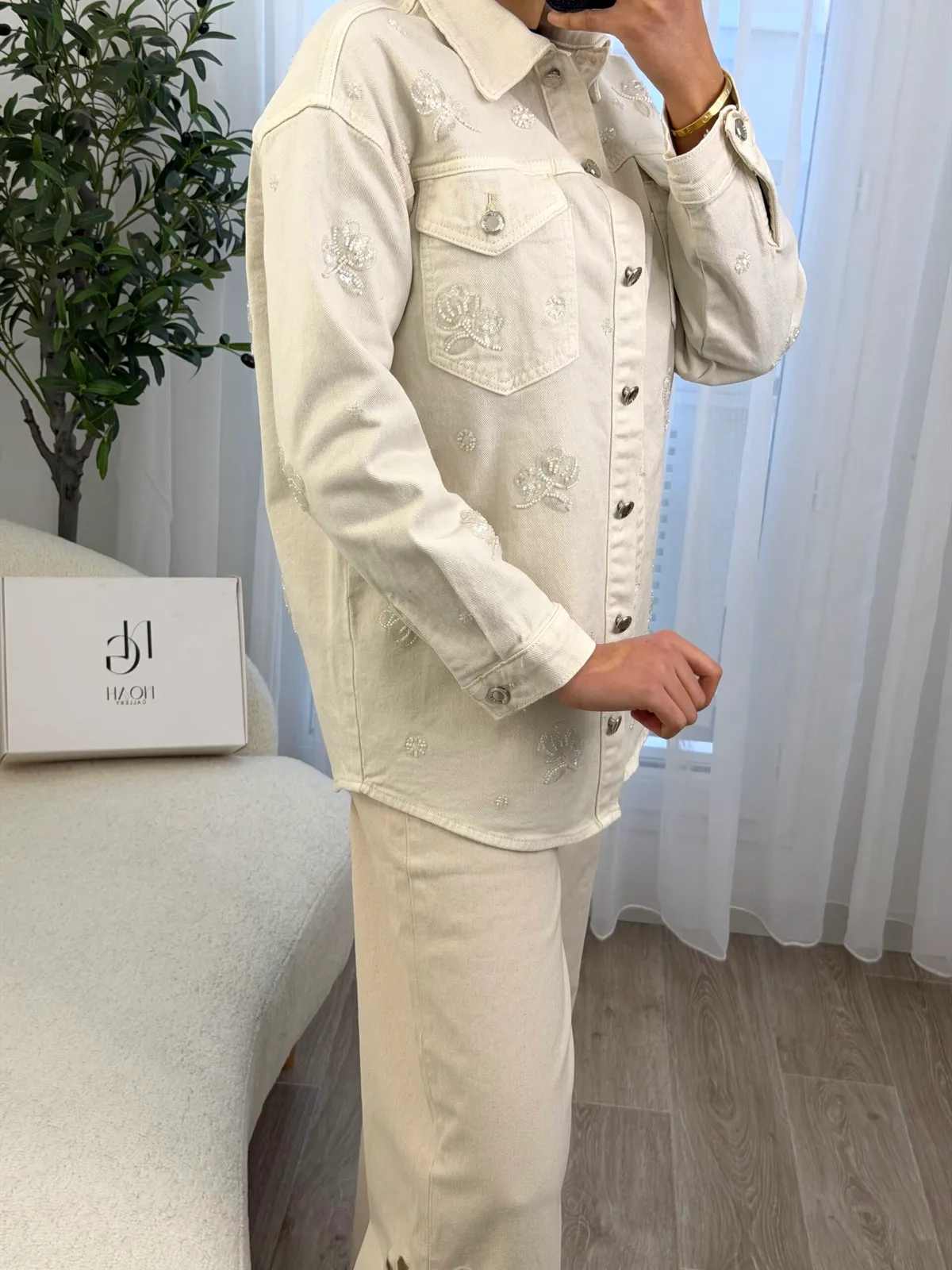 Surchemise denim écru brodée