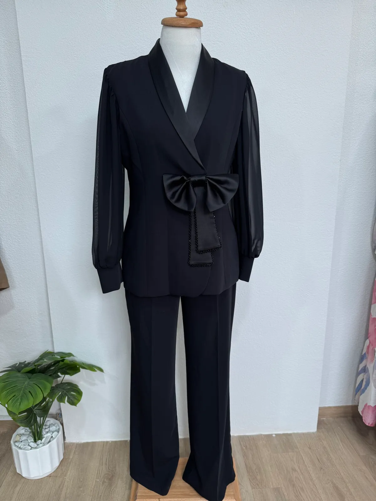 Ensemble Noir Raffiné