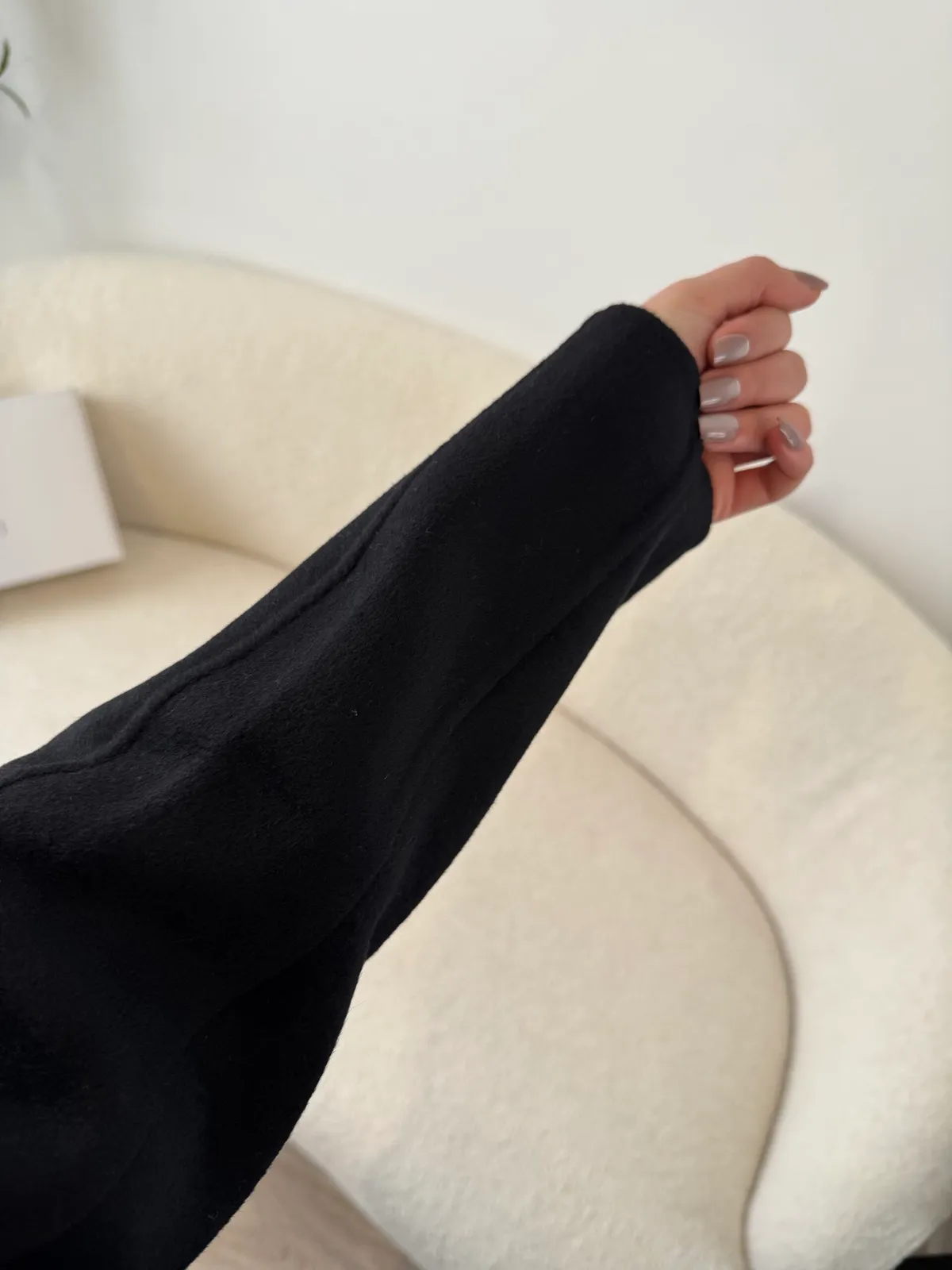 Manteau Noir Avec Capuche