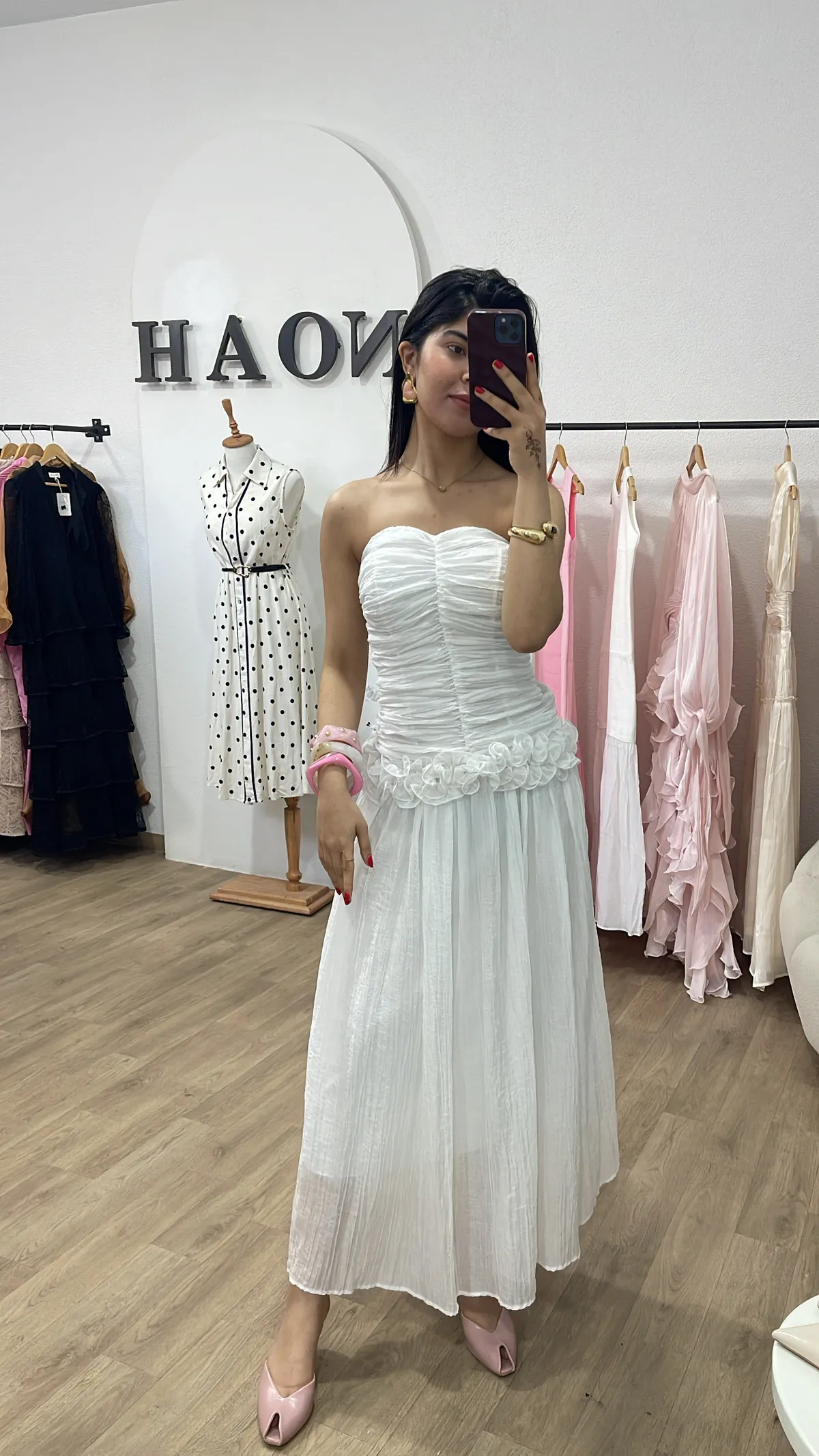 Robe Blanche Fleur Élégance