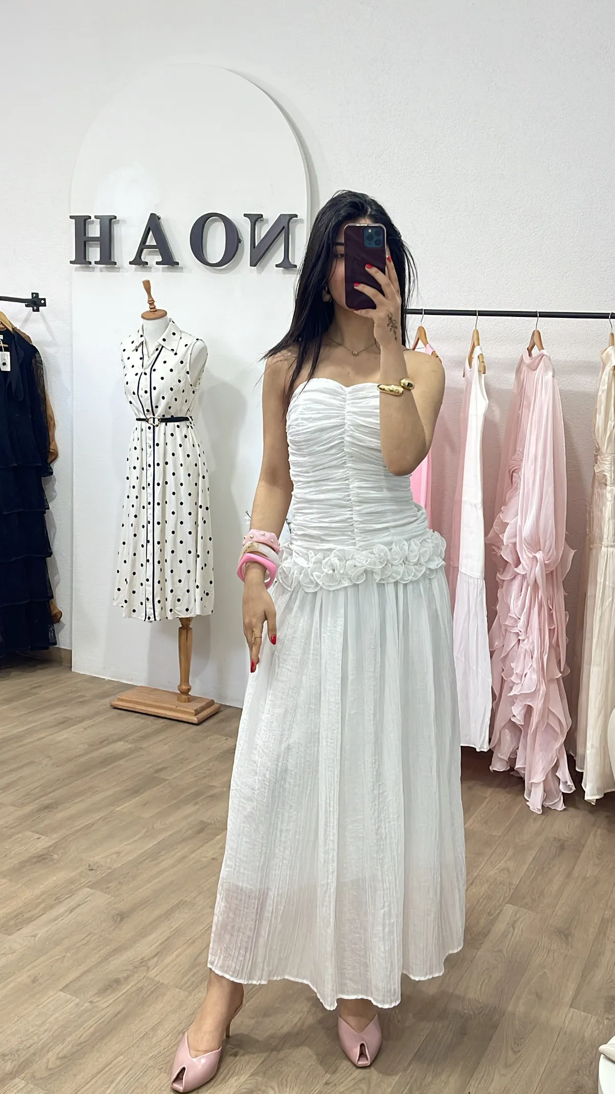 Robe Blanche Fleur Élégance