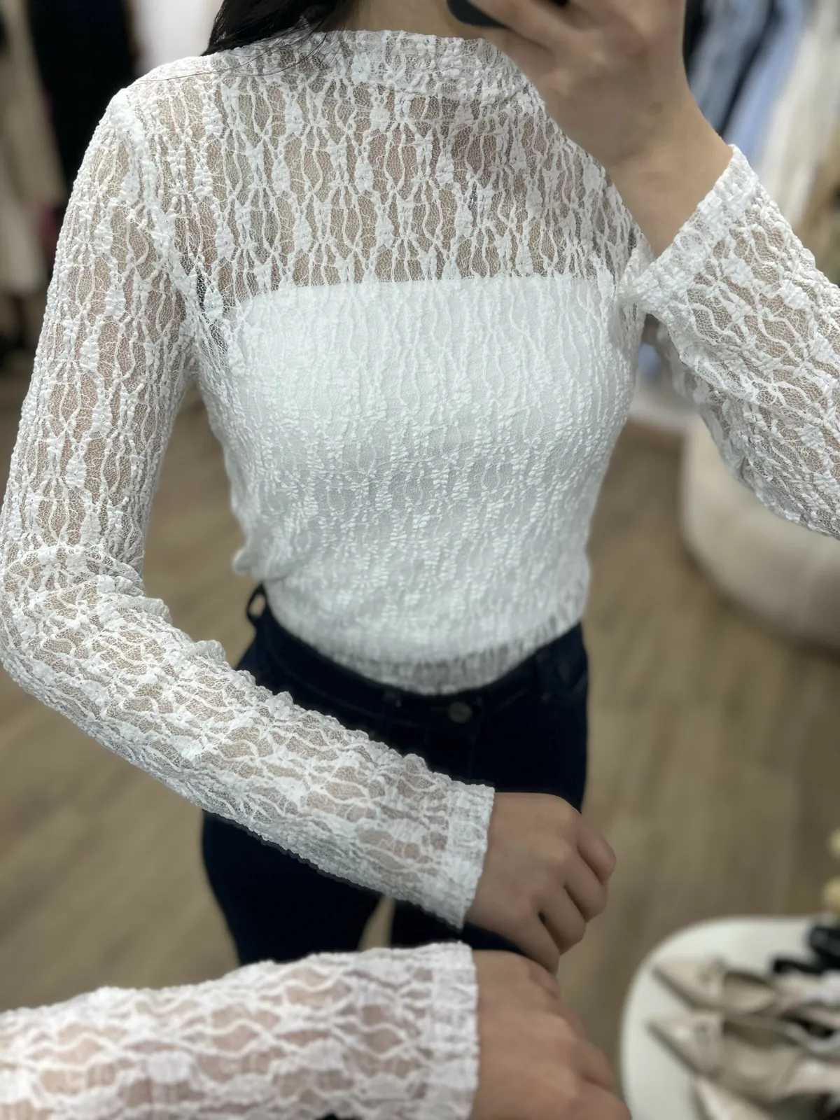Pull Aura Blanche