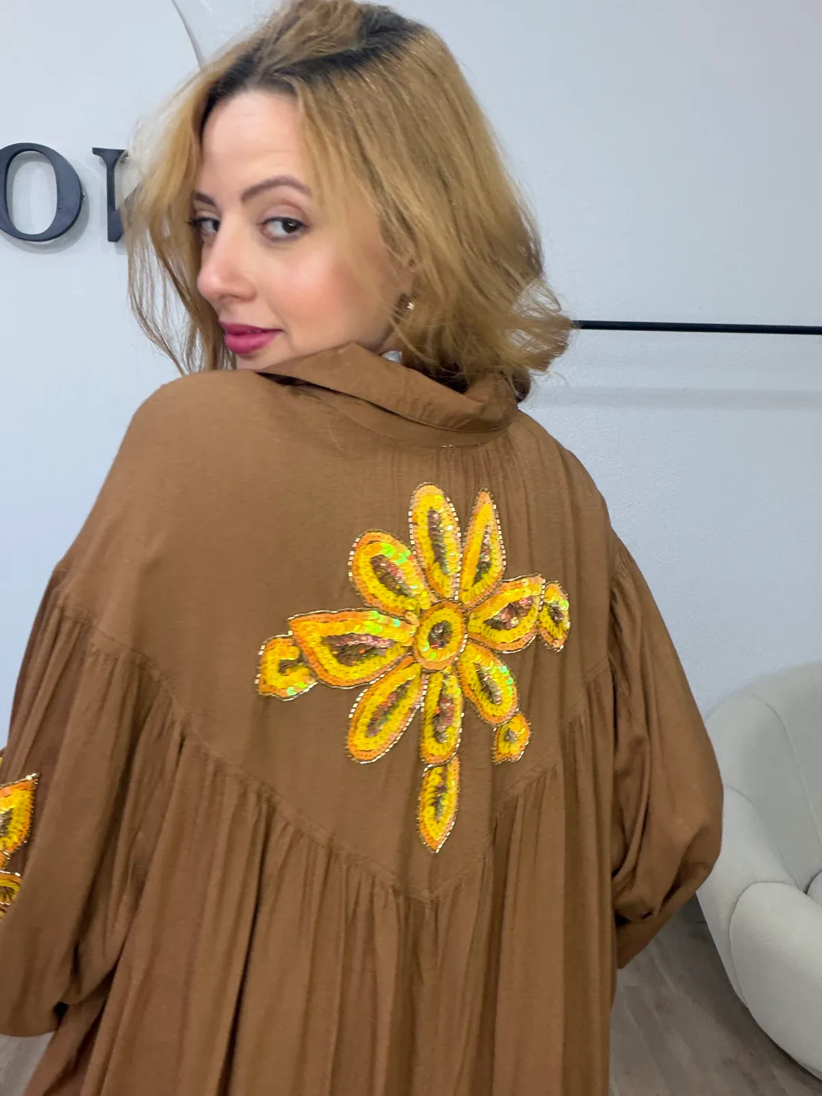 Robe Caramel