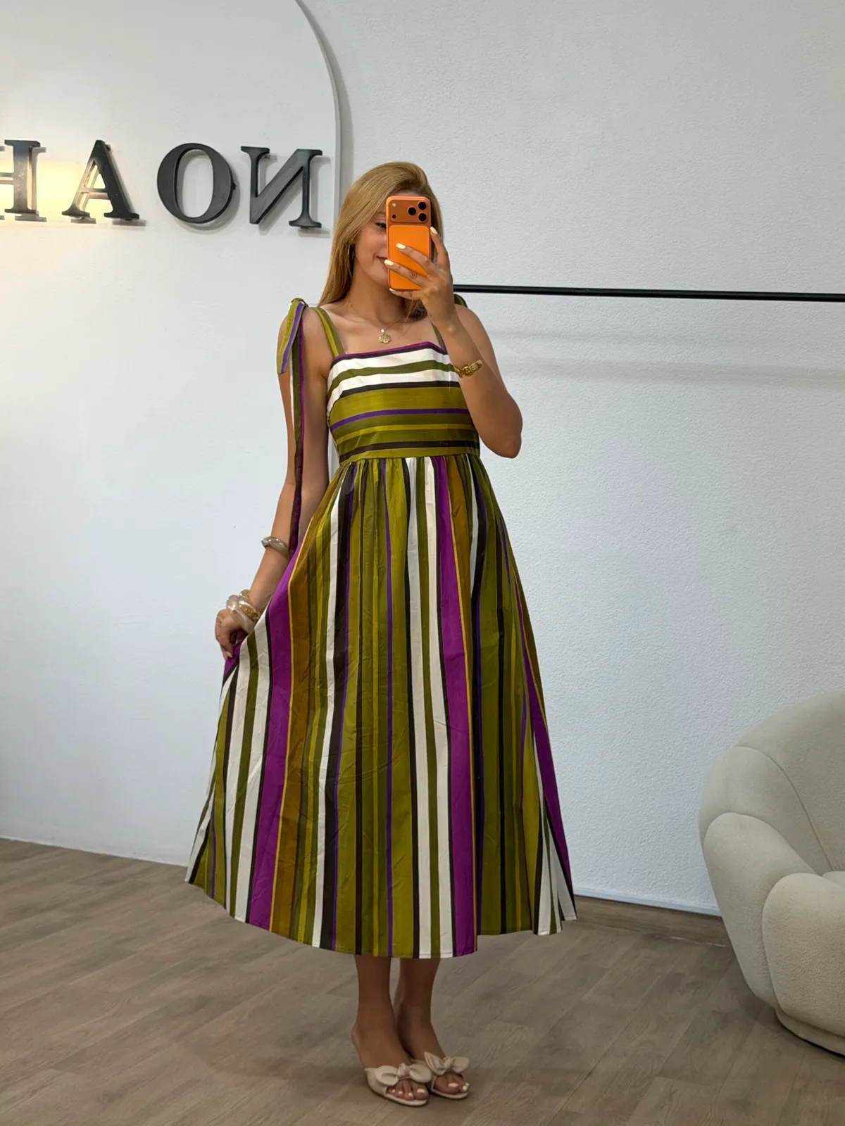 Robe Maya
