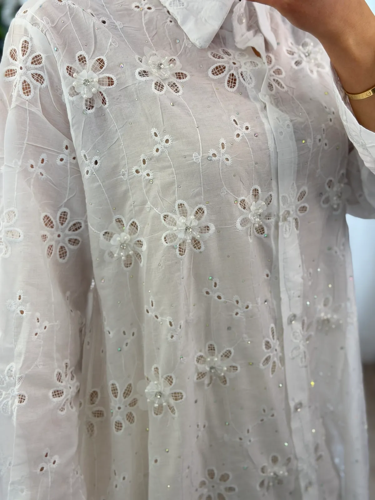 Robe Brodée