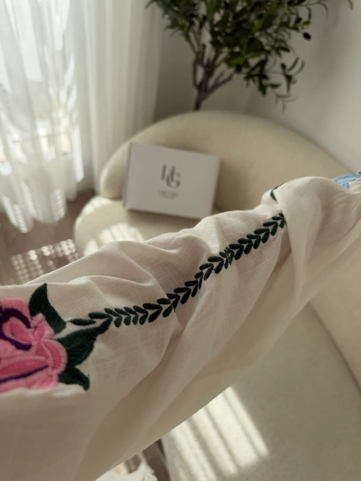 Robe Florale Brodée