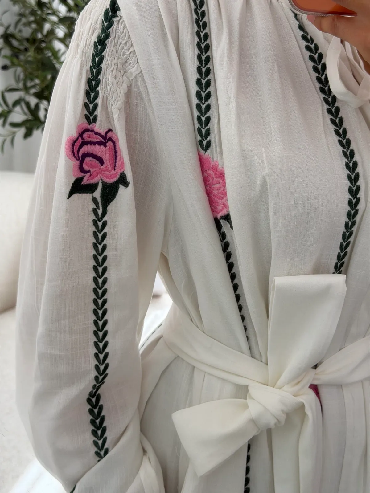 Robe Florale Brodée