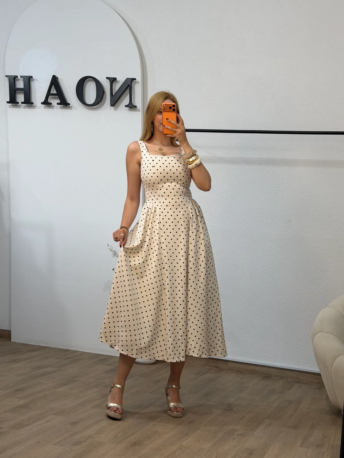 Robe Pois Élégance