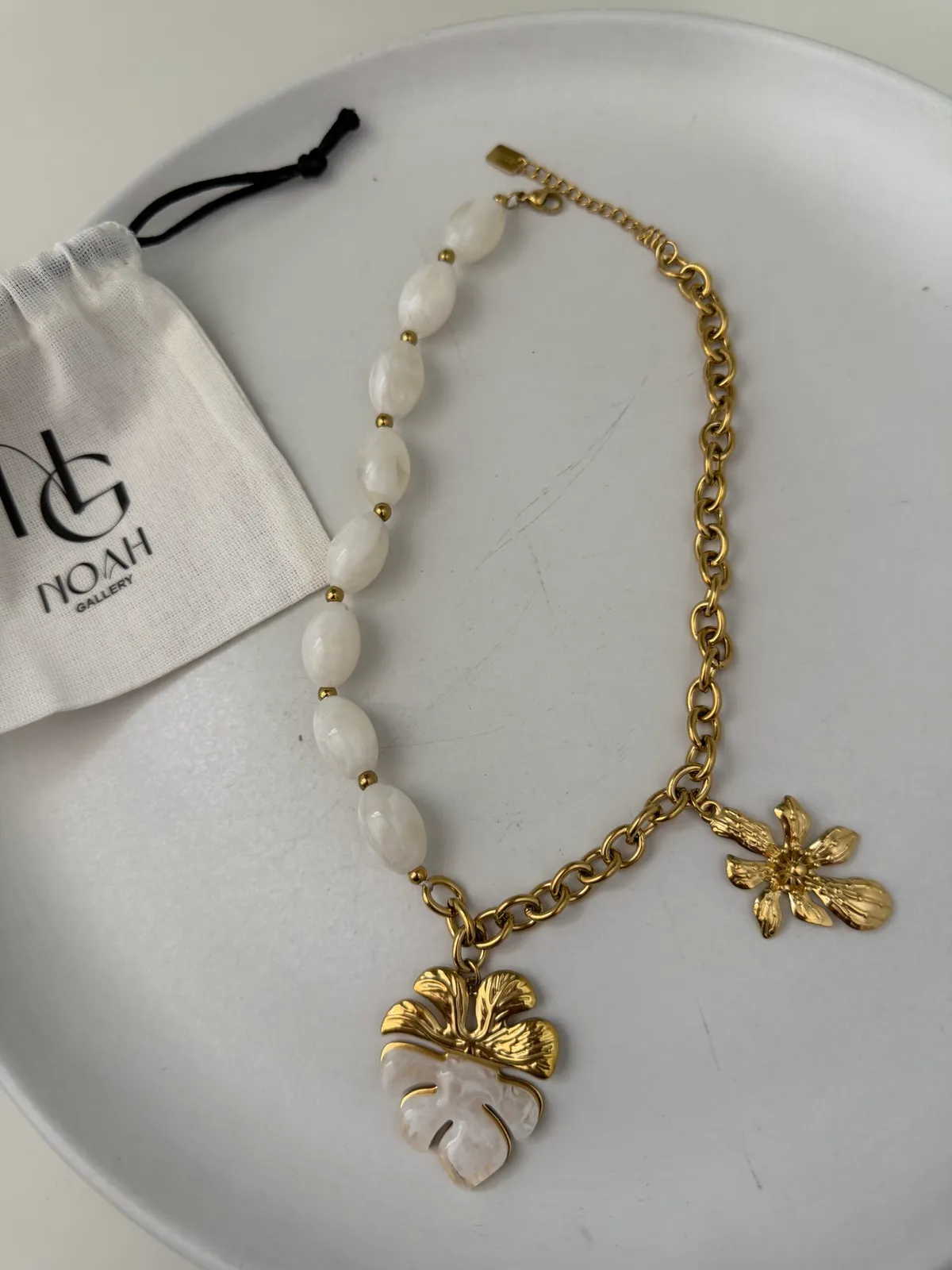 Collier Plume