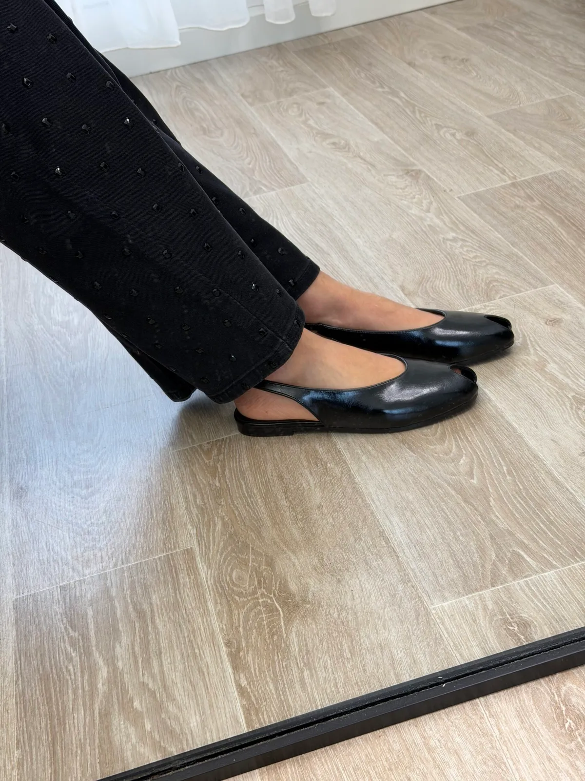 Mules Noir Élégance