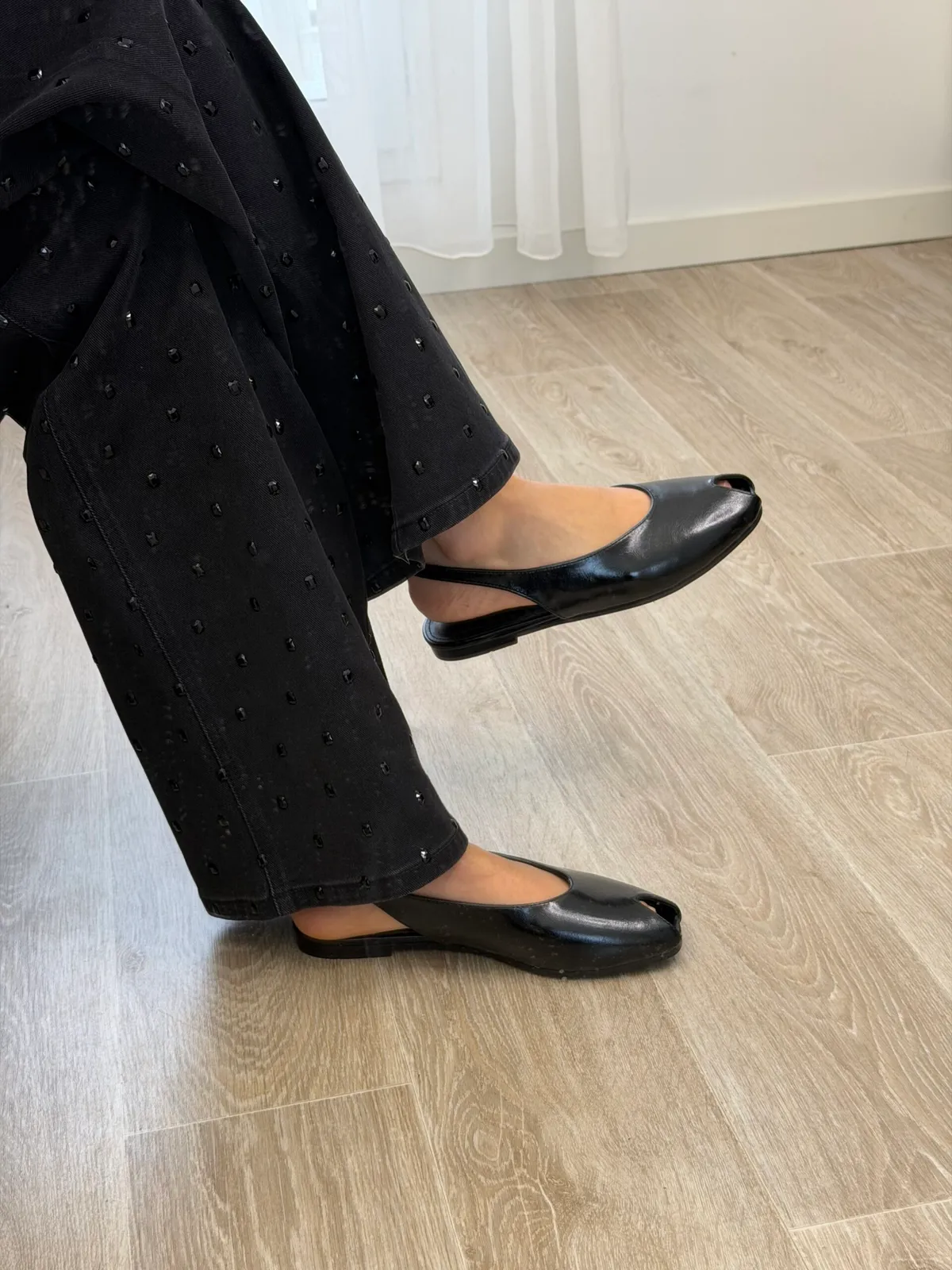 Mules Noir Élégance