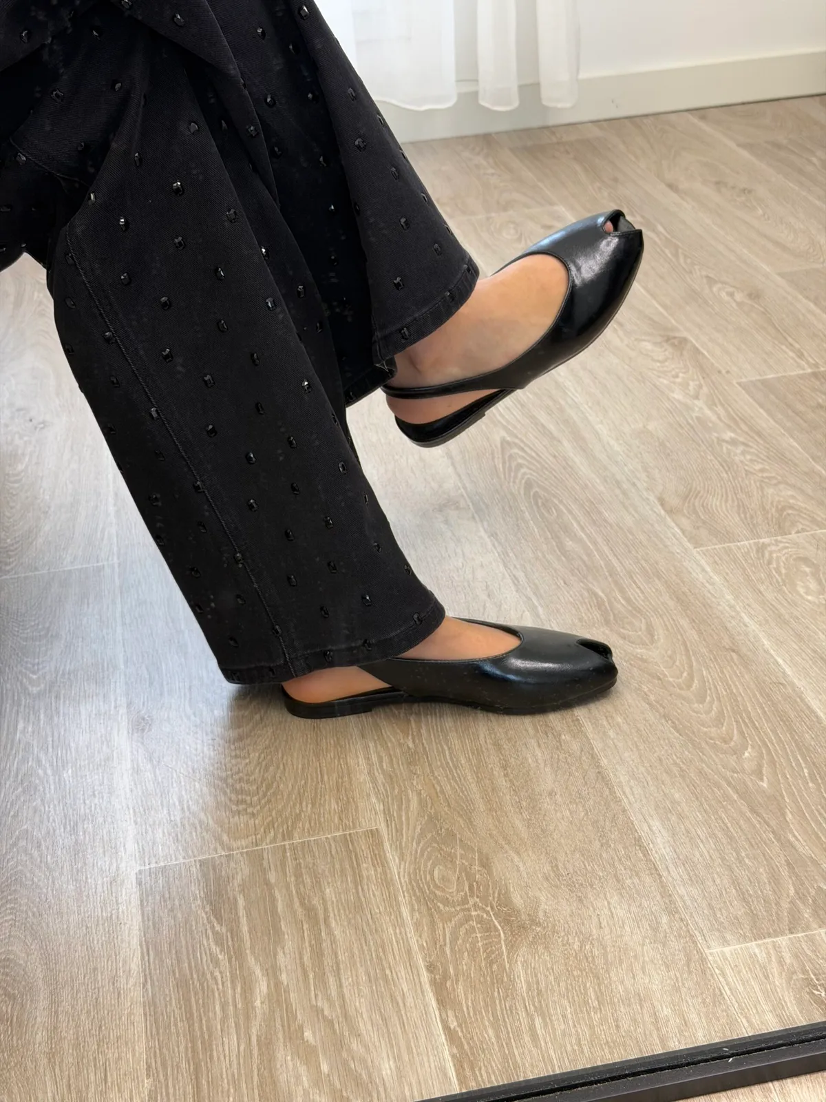 Mules Noir Élégance