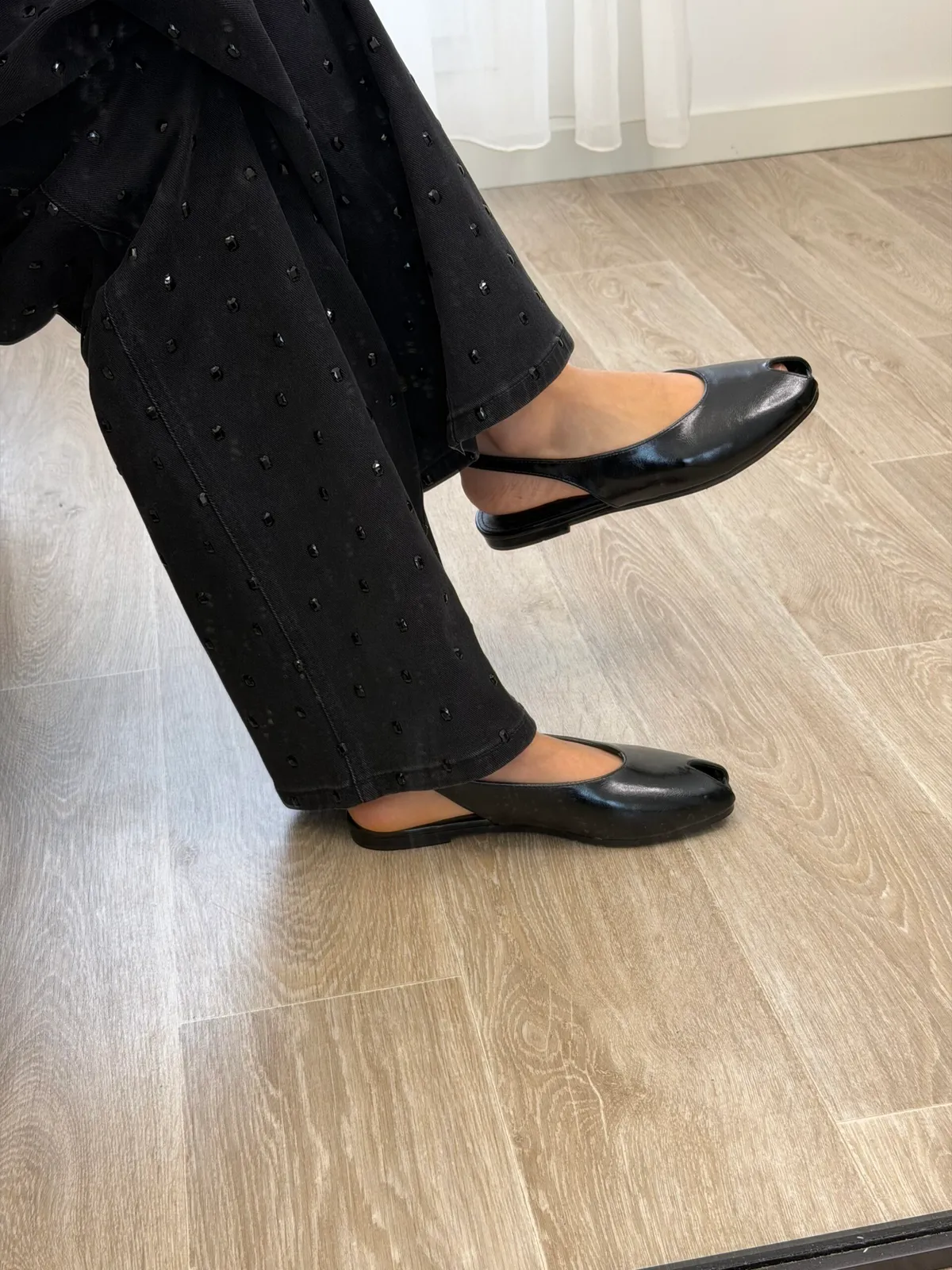 Mules Noir Élégance