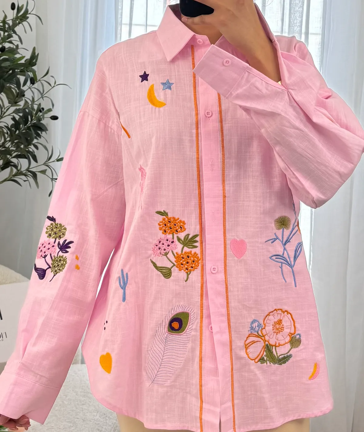 Chemise Rose Brodée