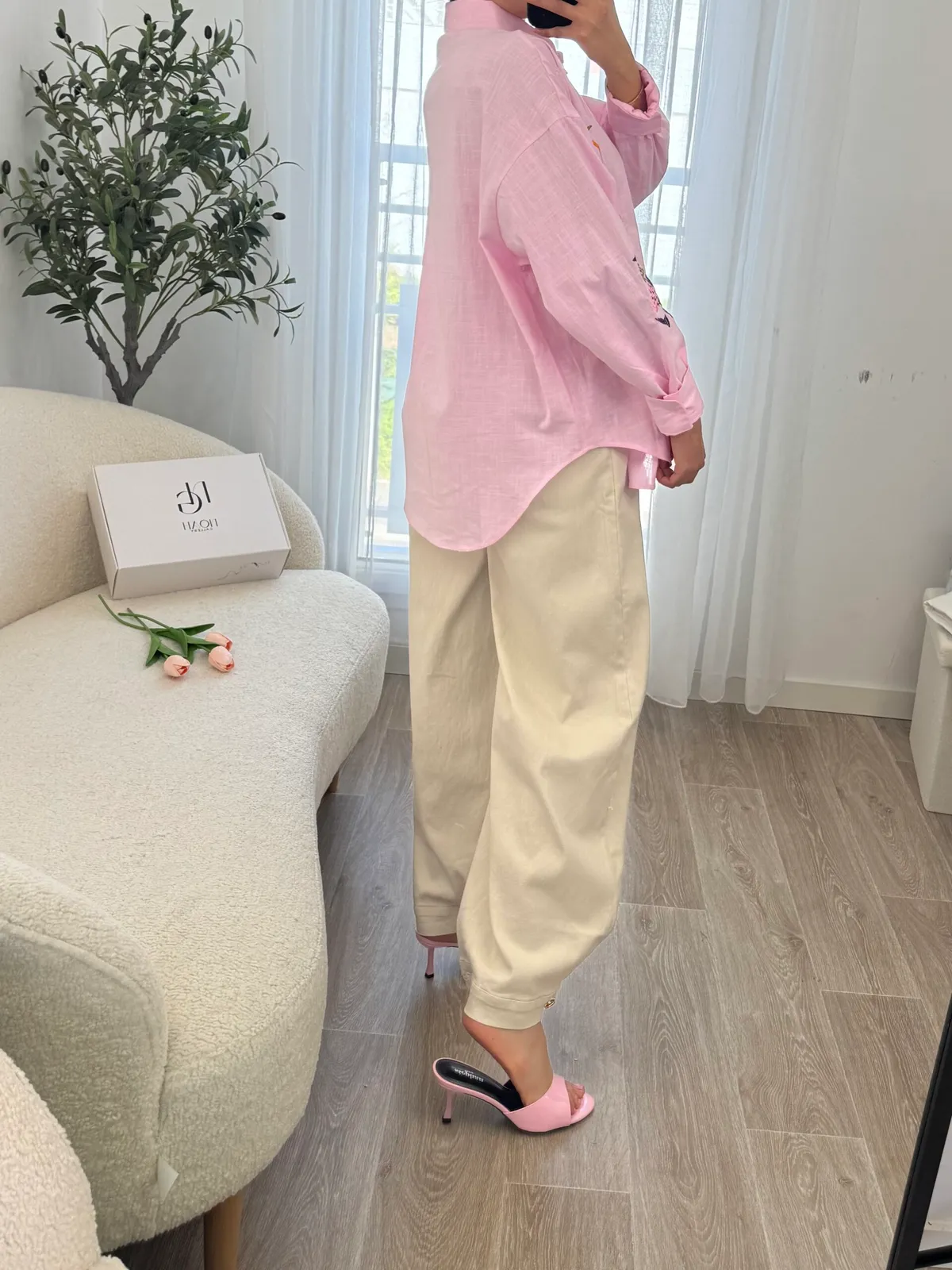 Chemise Rose Brodée