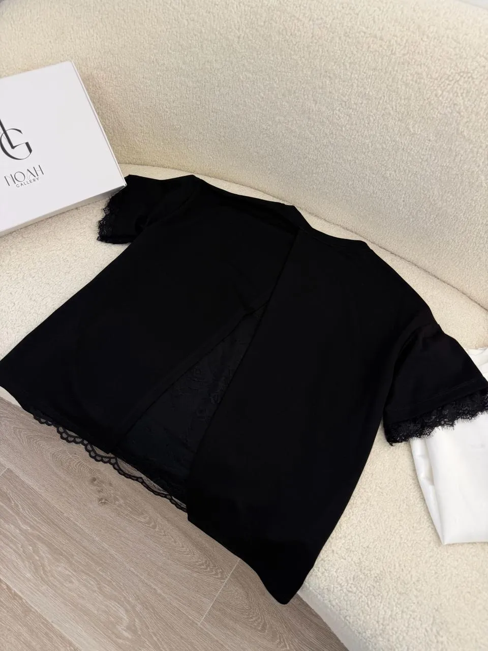 Pull Dentelle Élégance