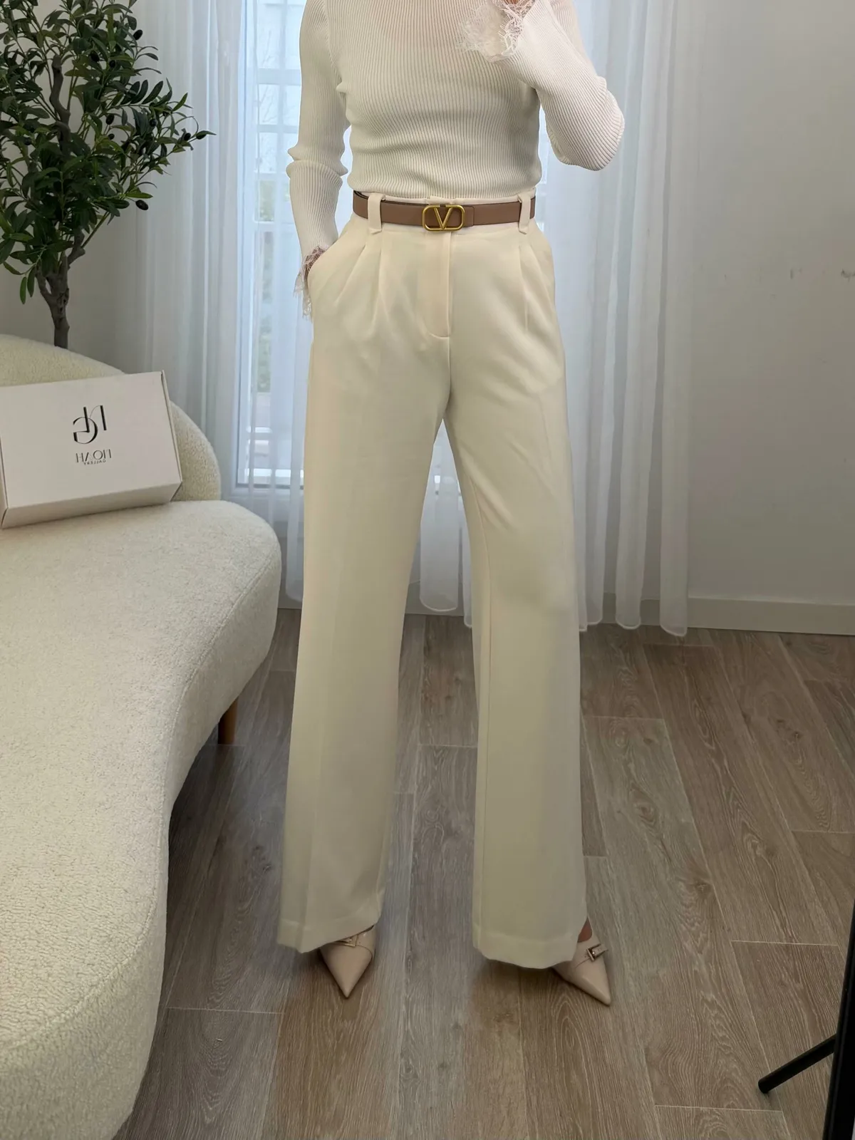 Pantalon Crème Élégance
