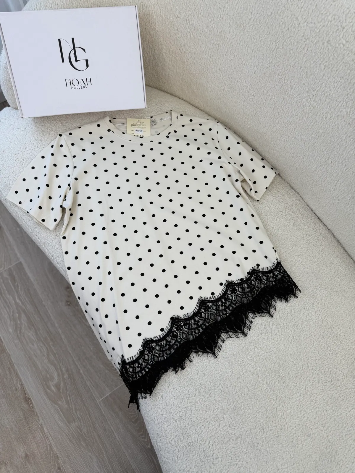 Top Pois Dentelle