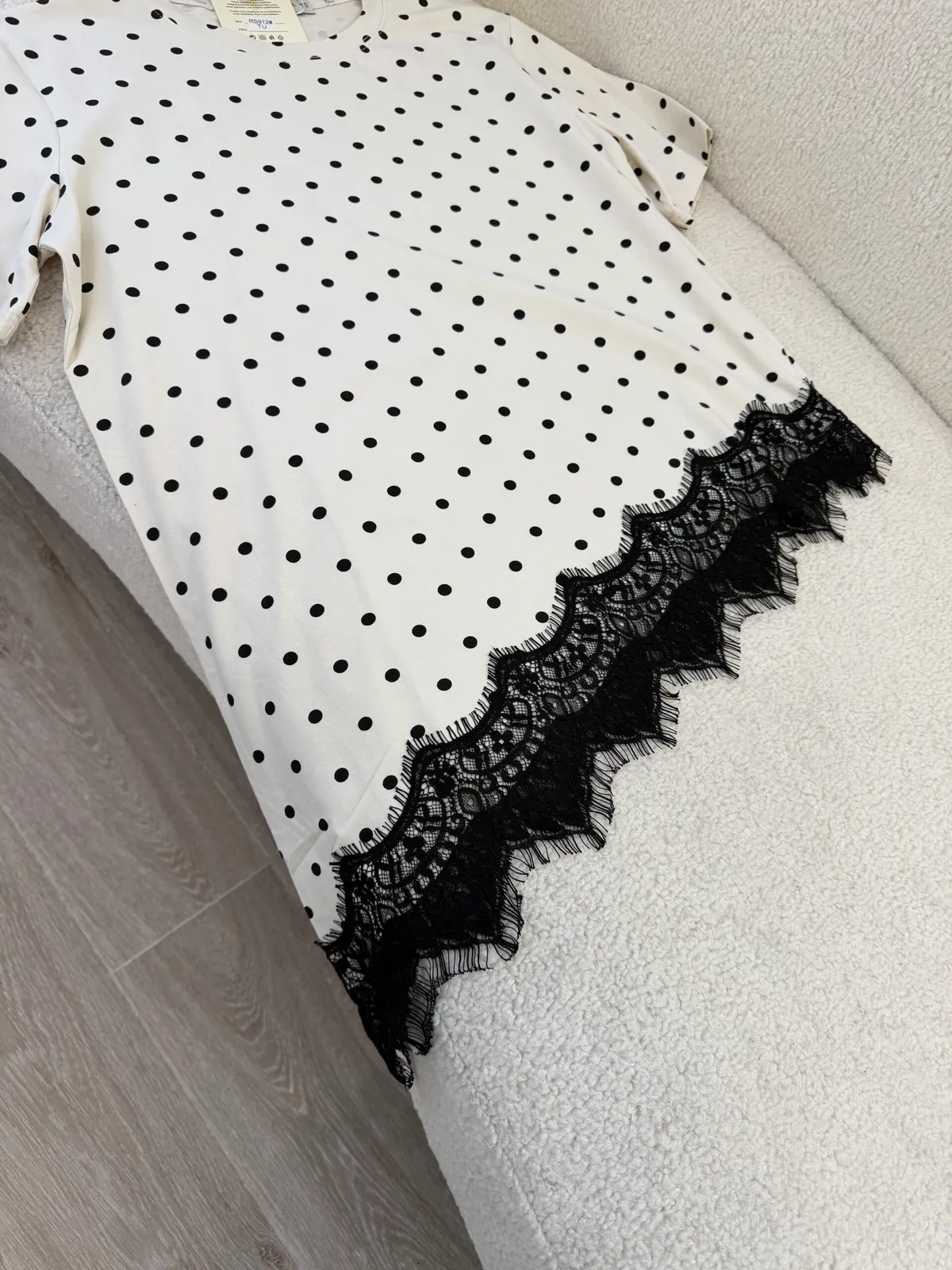 Top Pois Dentelle