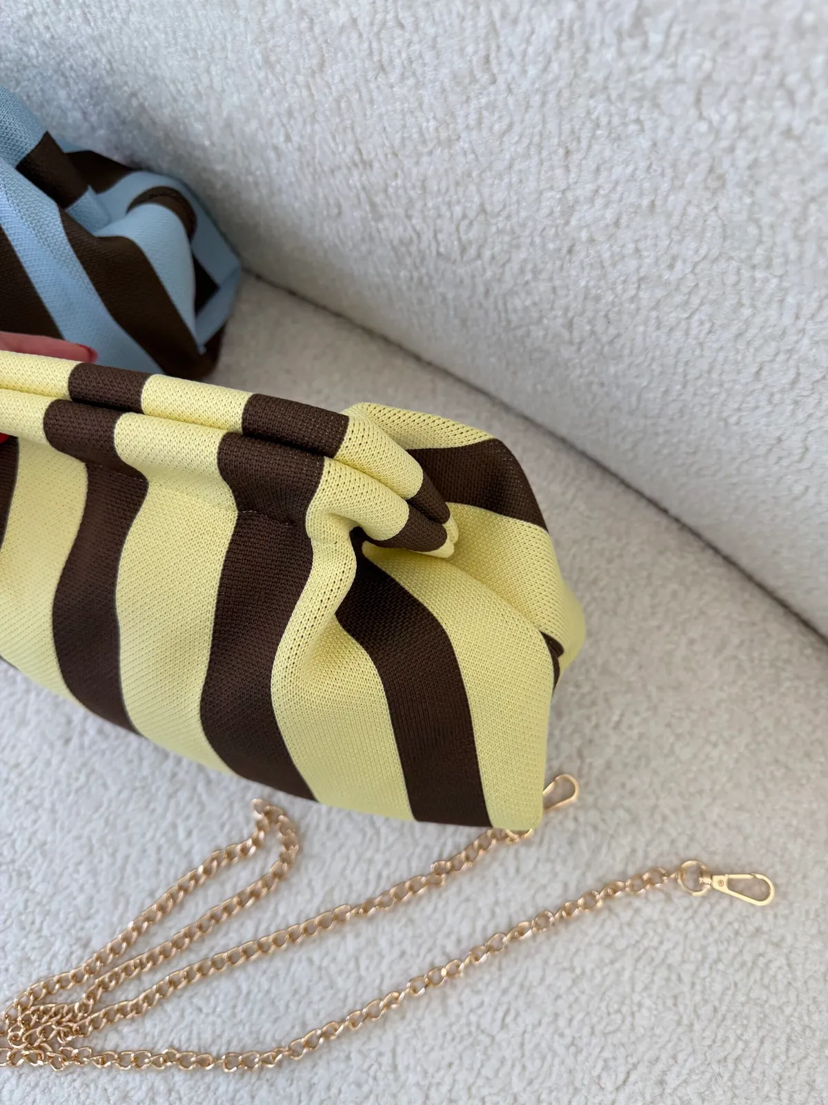 Pochette Rayée Chic