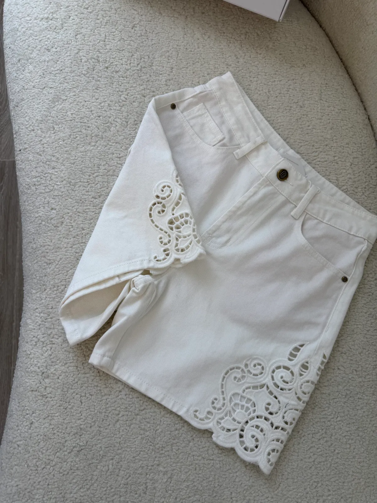 Short Éclat Blanc Brodé