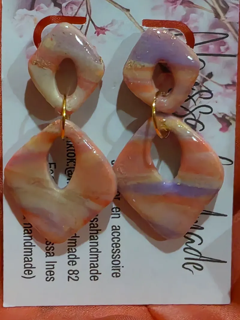 Boucle  d'oreille fais mains