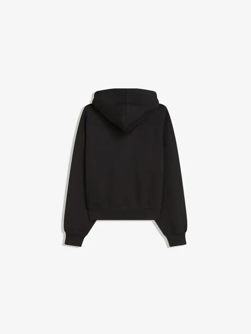 Boxy noir